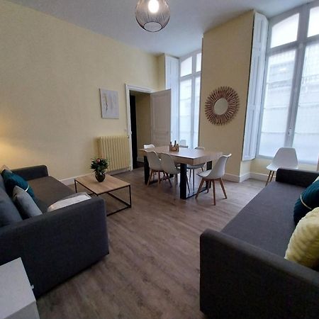 Royal Luchon Aparthotel Bagnères-de-Luchon Exteriör bild