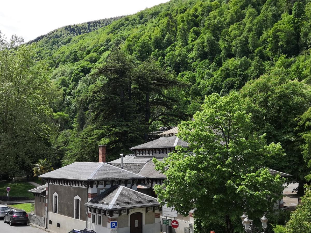 Royal Luchon Aparthotel Bagnères-de-Luchon Exteriör bild
