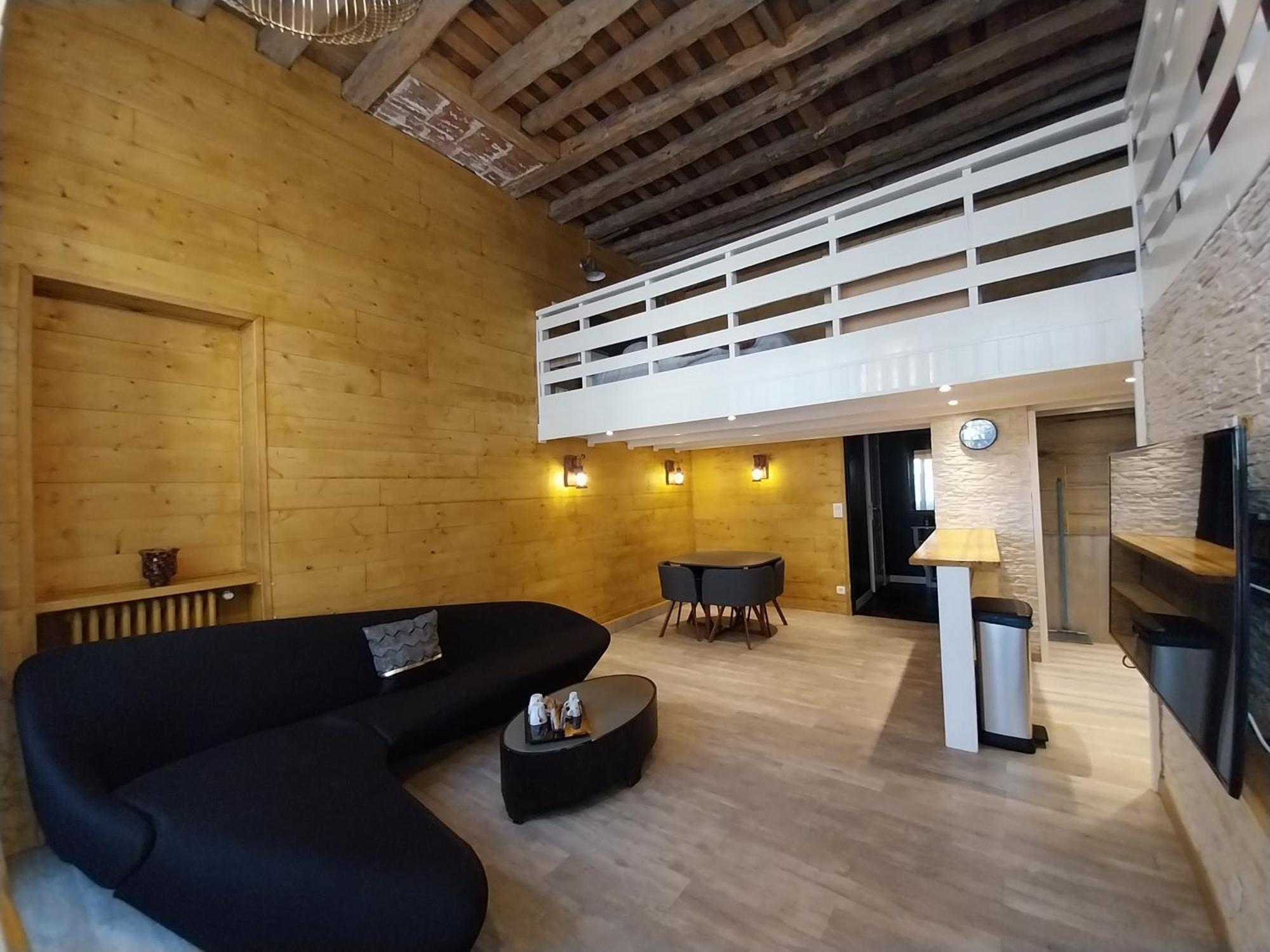Royal Luchon Aparthotel Bagnères-de-Luchon Exteriör bild